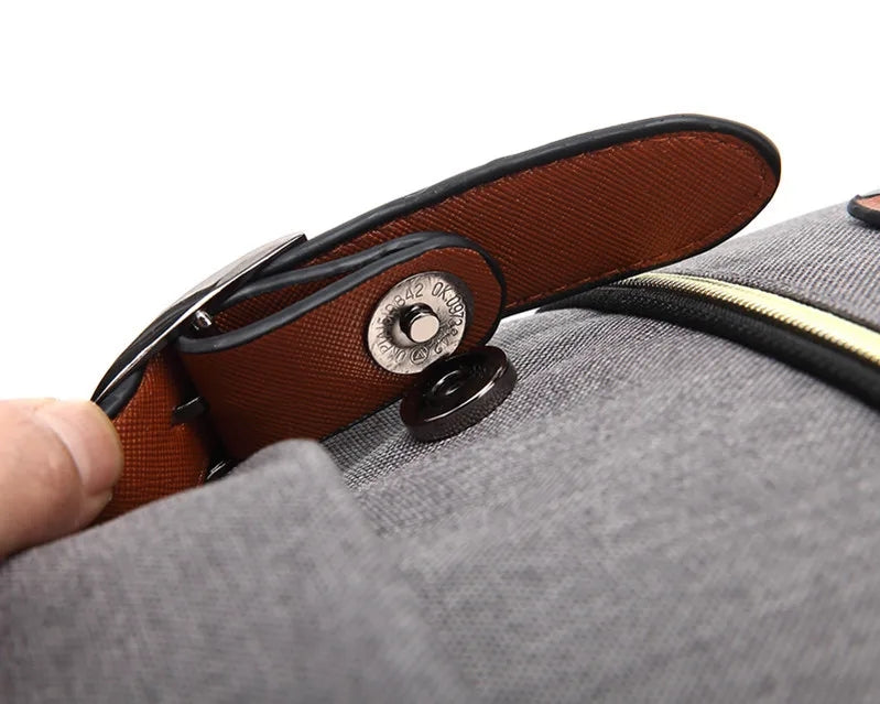 Le sac à dos Fire Shadow Ninja, élégant et pratique, porteur du rêve ninja