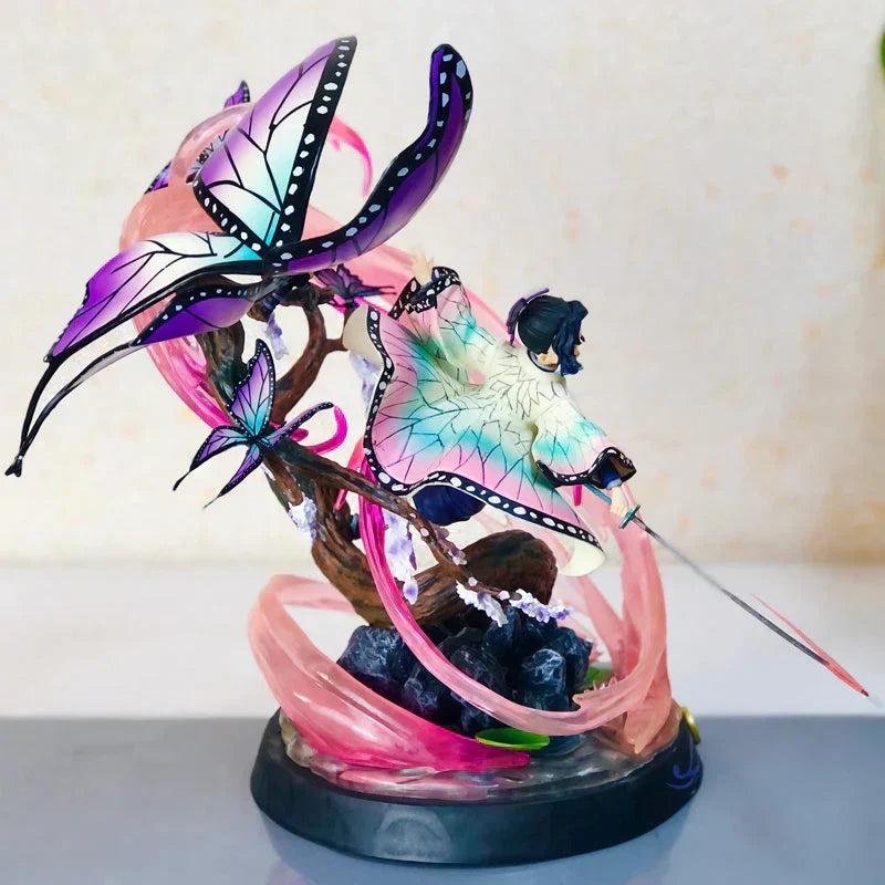 figurine Kochou Shinobu grand modèle