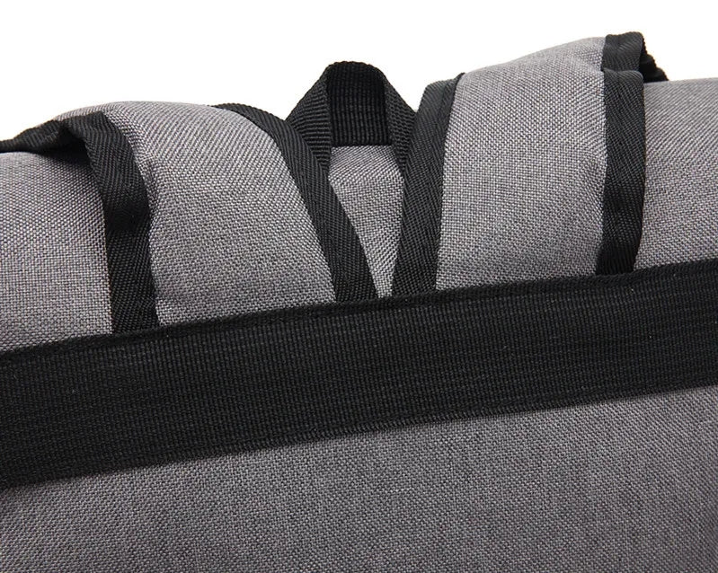 Le sac à dos Fire Shadow Ninja, élégant et pratique, porteur du rêve ninja