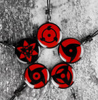 Ensemble de pendentifs collier Sharingan en bois de santal naturel sculpté à la main