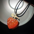 Ensemble collier et pendentif en agate naturelle faits à la main Luffy Fruit du démon