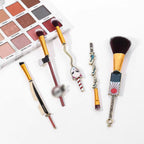 Stylo de maquillage exquis Tanjirou/Nezuko, traits délicats, couleurs variées, créez un maquillage raffiné
