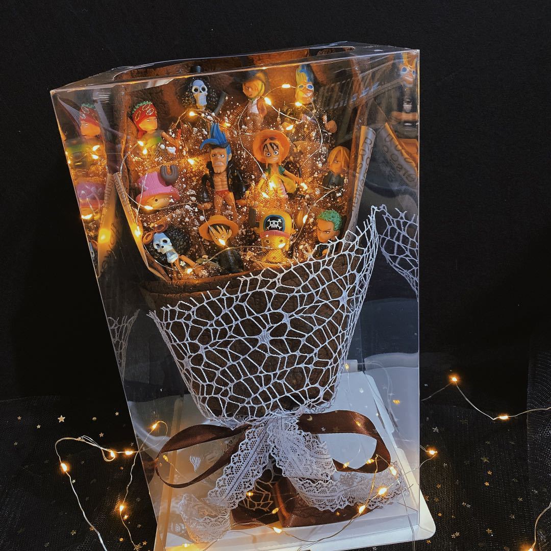 Bouquet de Savons Roses Faits à la Main Luffy/Zoro avec LED pour Cadeaux Romantiques de la Saint-Valentin