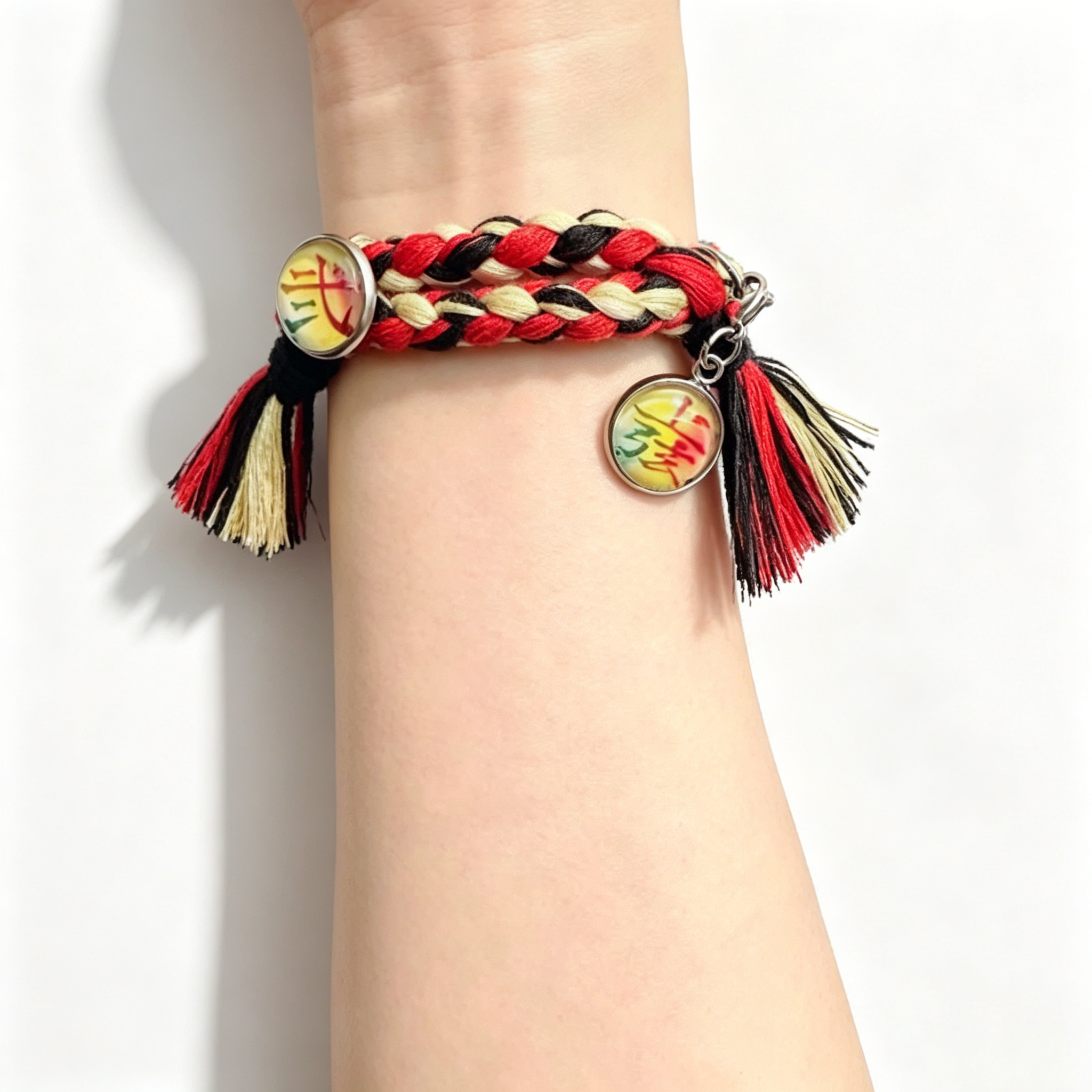 Bracelet tressé réglable Démon supérieur de Demon Slayer, Breloque Anime à pompon