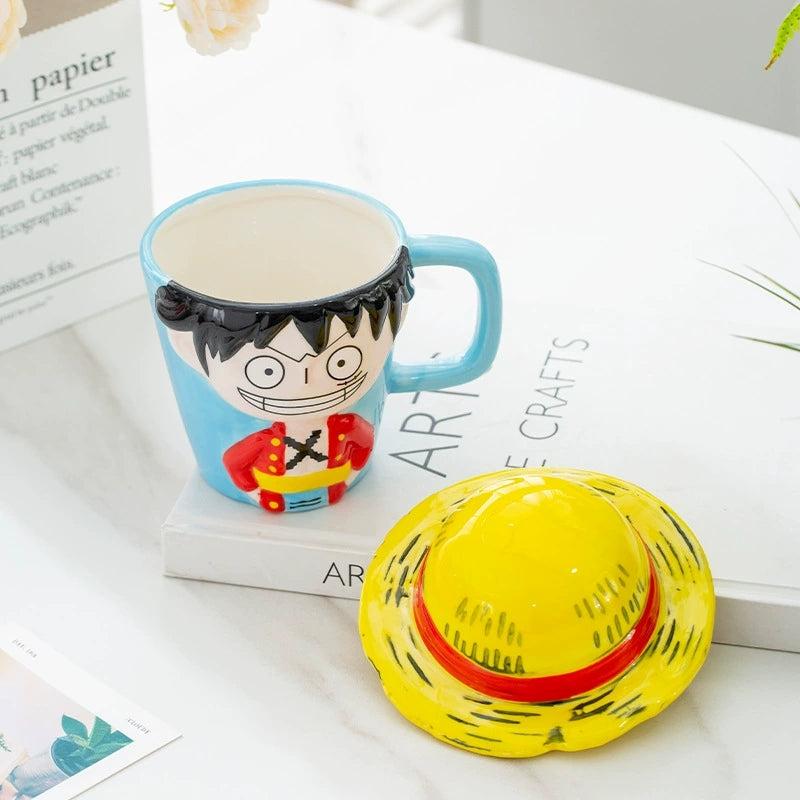 Tasse en céramique sur le thème de Luffy et cendrier en forme de Fruit du démon en caoutchouc